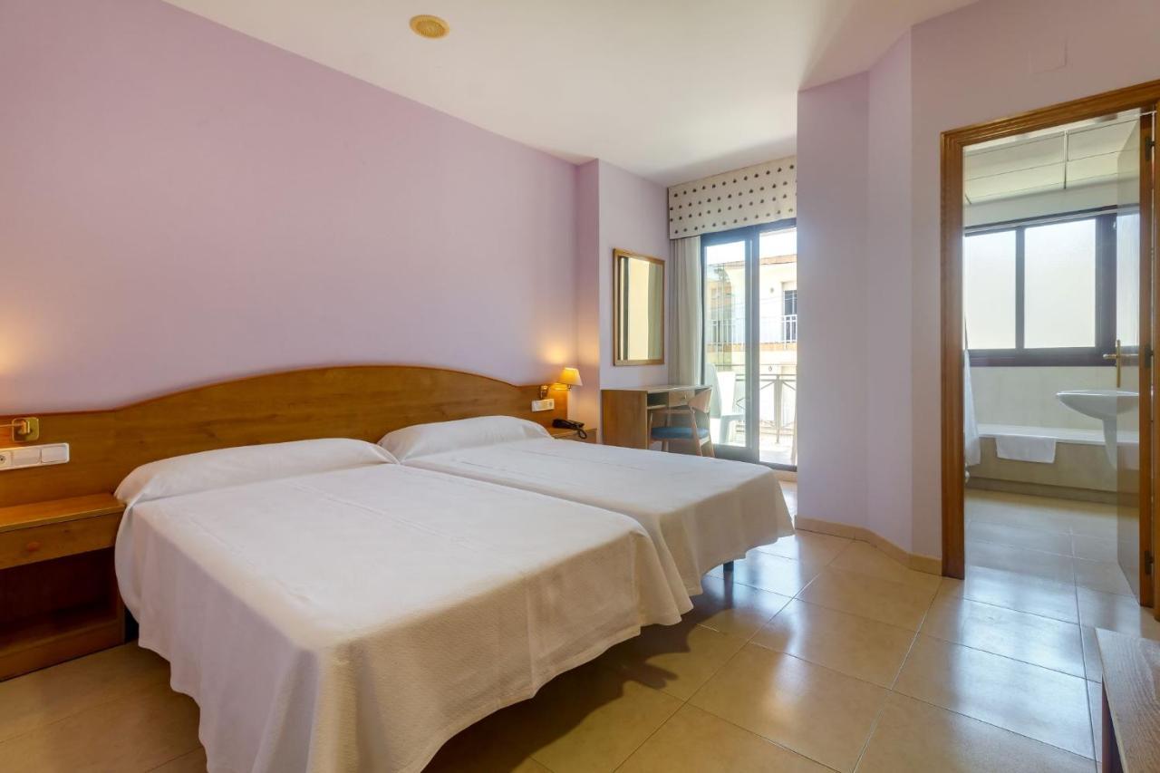 Duerming Montalvo Playa Hotel Ngoại thất bức ảnh